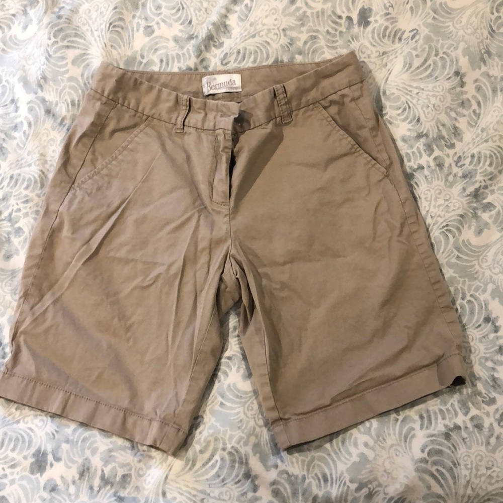 Jcrew Size 2 Kakhi Bermuda Shorts
